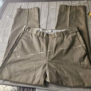 Haggar Pants Mens 34x31 Classic Fit Work to Weekend Beige